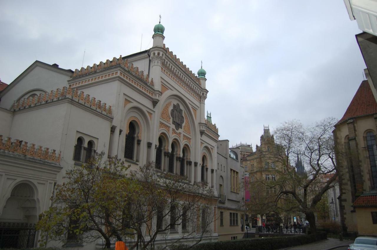 Apartment In The Heart Of Prague Exterior photo